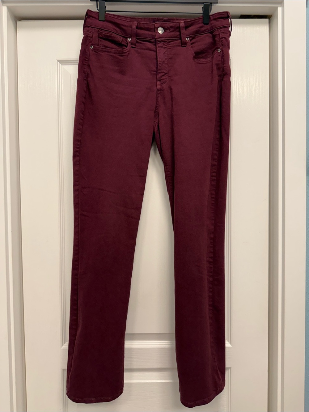 NYDJ Women's Straight Leg Jeans in Burgundy